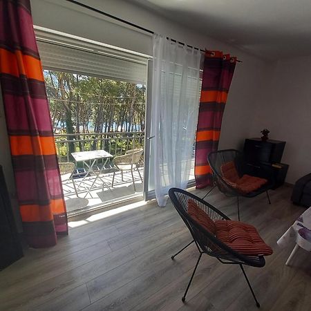 Dinka'S Apartment Стари Град Экстерьер фото